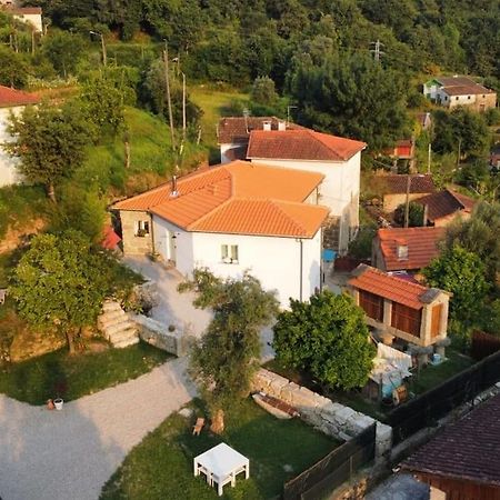 Bed and Breakfast A Casa Com 2 Pereiras Терраш-ди-Бору Экстерьер фото