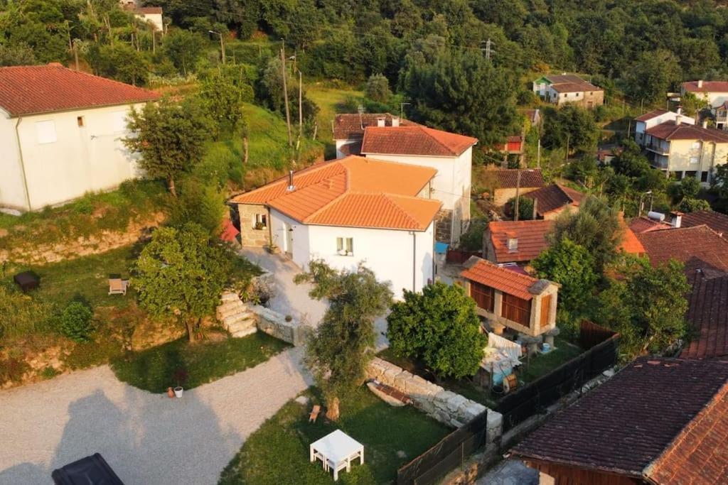 Bed and Breakfast A Casa Com 2 Pereiras Терраш-ди-Бору Экстерьер фото